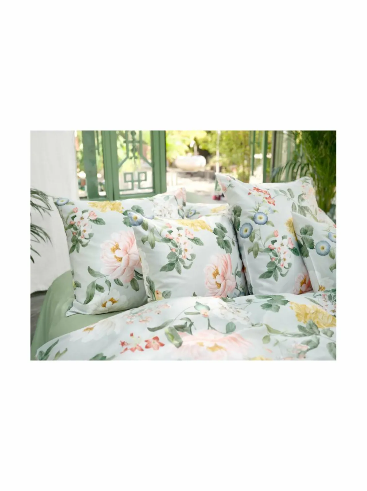 Liinavaatteet|Schlossberg Artemis Noblesse -satiinipussilakana VERT