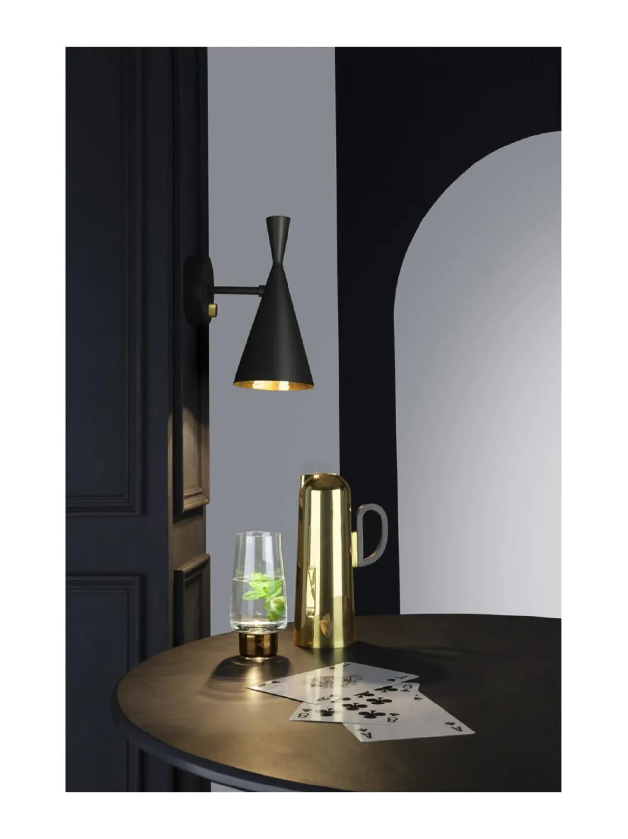 Seinävalaisimet|Tom Dixon Beat-seinävalaisin MUSTA