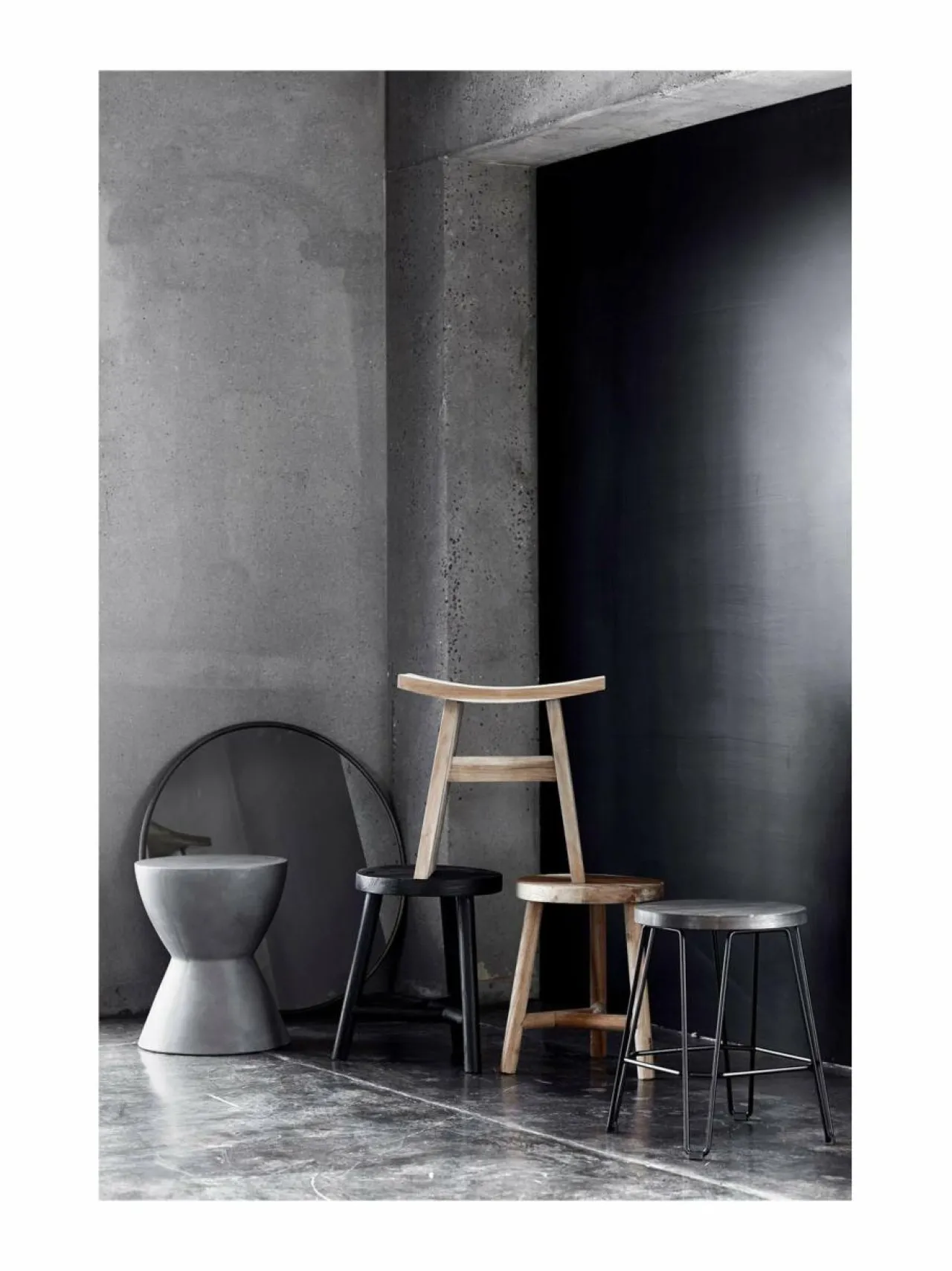 Peilit, Kellot & Kehykset|Muubs Copenhagen S -peili ø 80 cm BLACK