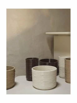 Koriste-Esineet|Ferm Living Corduroy-keraaminen maljakko OFF-WHITE
