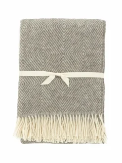 Huovat & Päiväpeitot|Casa Stockmann Danaja-villahuopa 130 x 200 cm NATURAL WHITE/GREY 0109