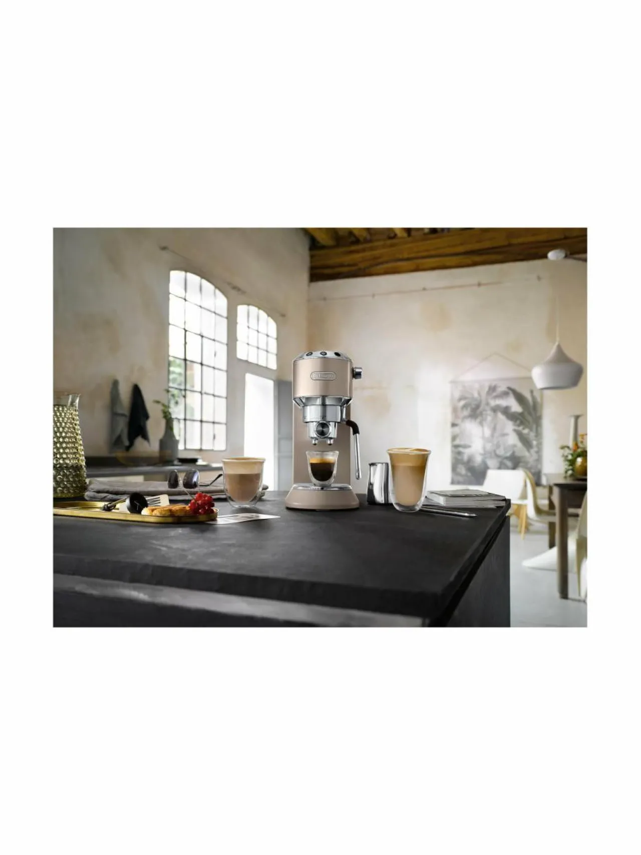 Kahvin- & Vedenkeittimet|Delonghi Dedica Arte -espressokeitin BEIGE, STEEL