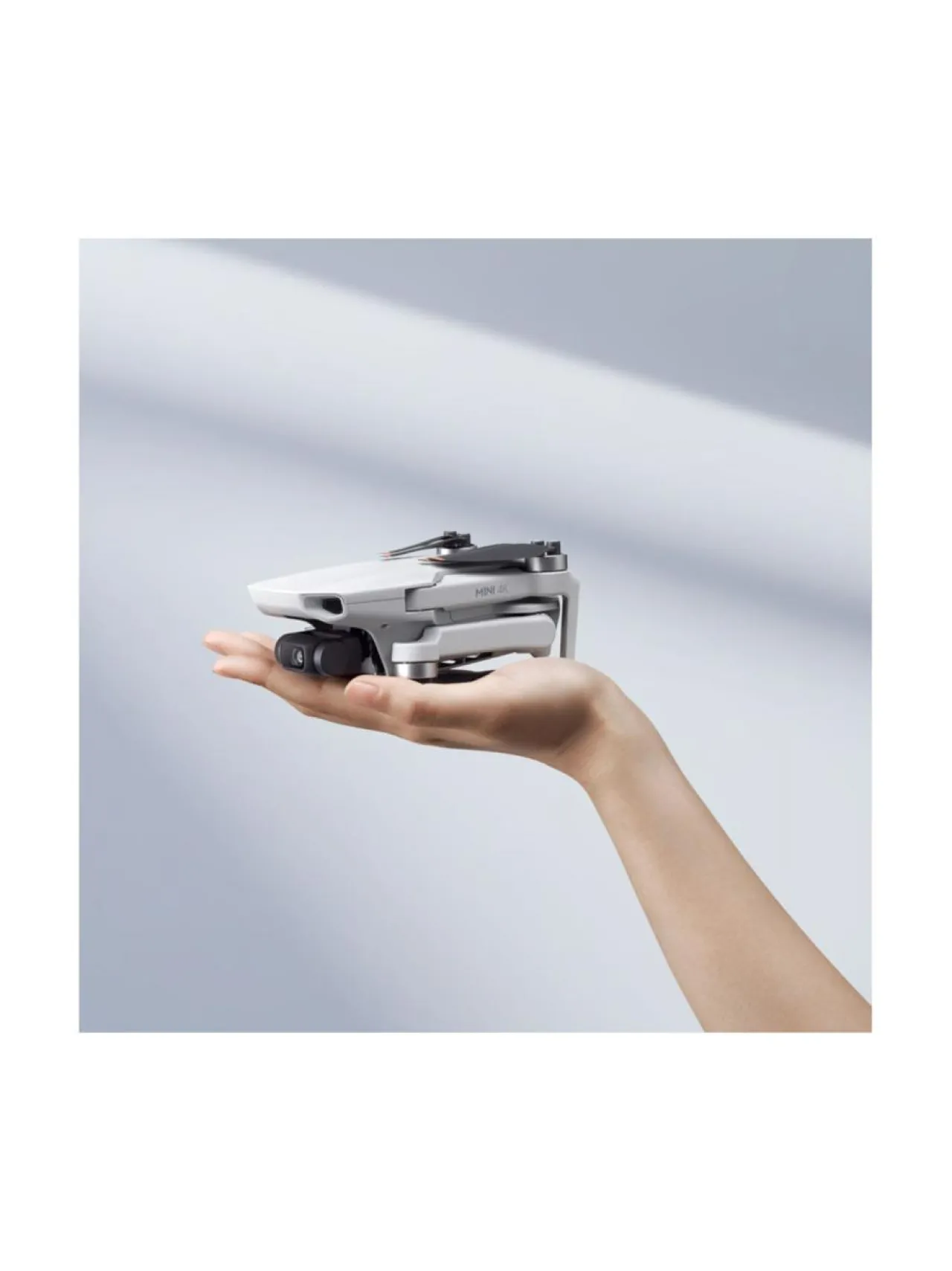 Kamerat|DJI Mini 4K Fly More Combo -drone varustepaketilla