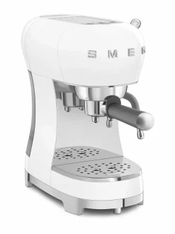 Kahvin- & Vedenkeittimet|Smeg ECF02-espressokone WHITE