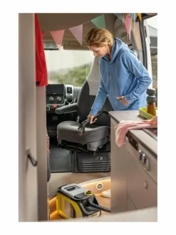 Pölynimurit|Kärcher Garment Cleaner SE 3-18 -tekstiilipesuri YELLOW