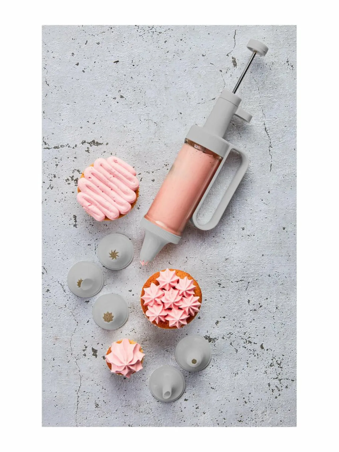 Leivonta|Birkmann Garnier- kakkupursotin + 6 suutinta GREY