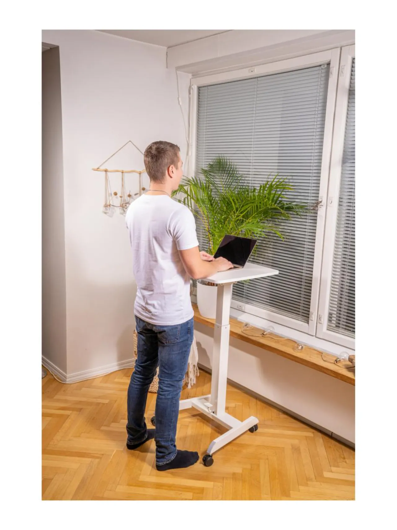 Työpöydät|ErgoFinland GetUpDesk Tilt, musta