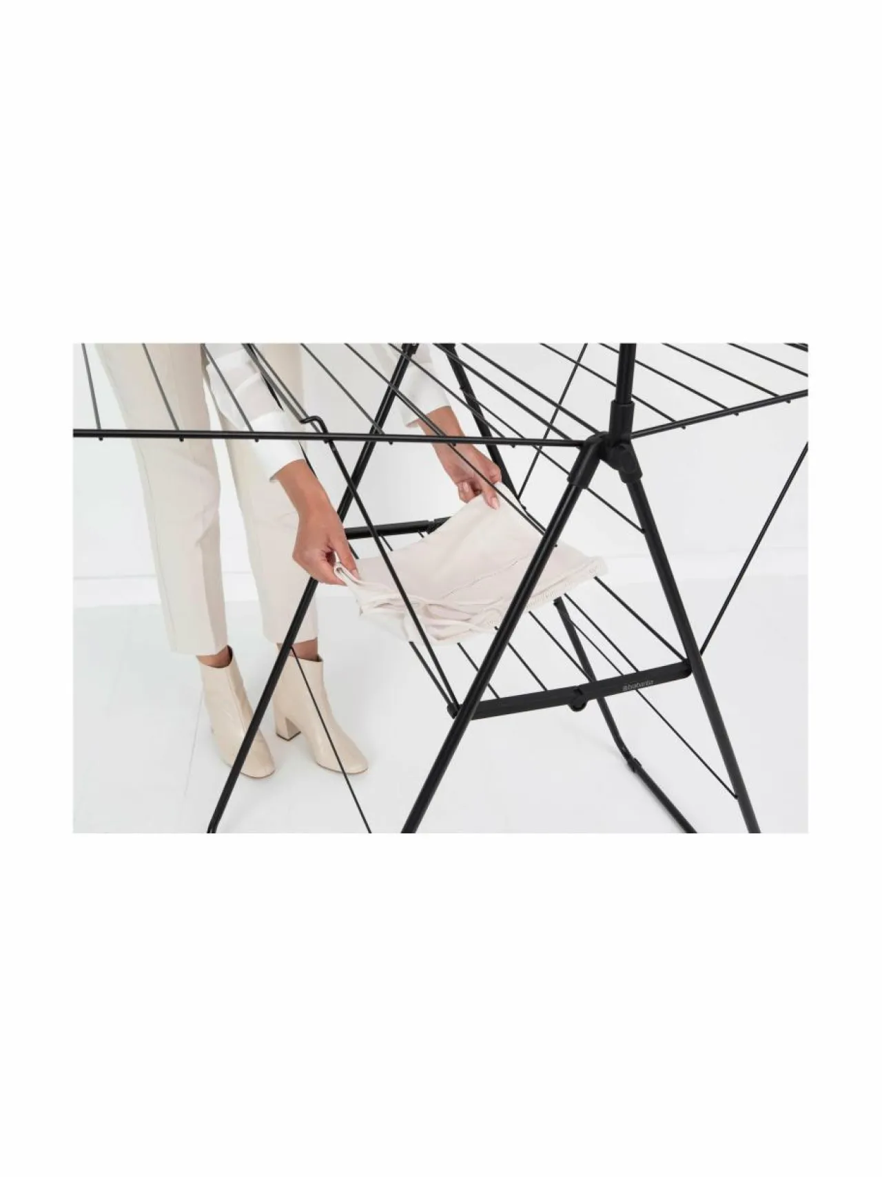 Pyykkihuolto|Brabantia HangOn-pyykkiteline MATT BLACK