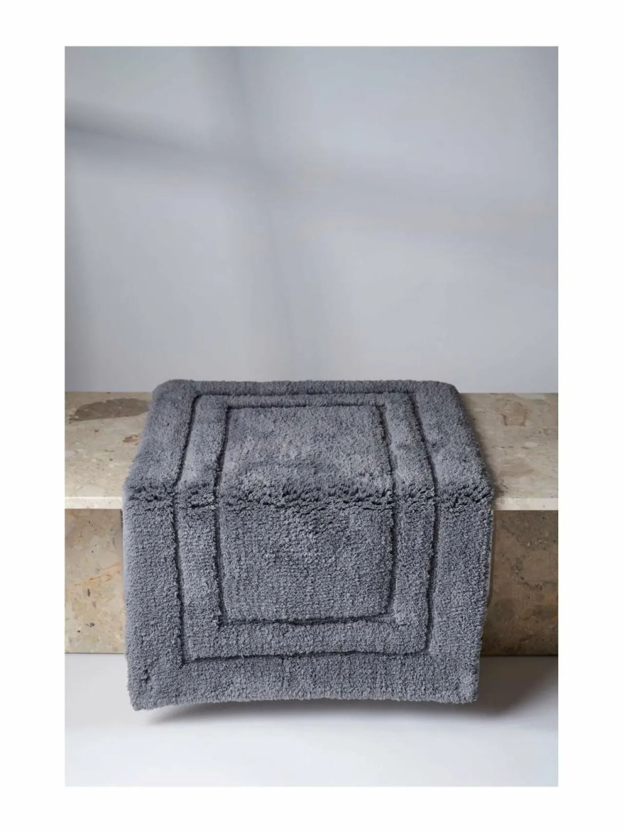 Kylpyhuonetekstiilit|LUIN LIVING Harmony -kylpyhuonematto GREY