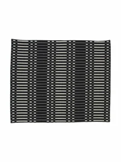 Sisustustyynyt|Johanna Gullichsen Helios-tabletti 36 x 47 cm BLACK