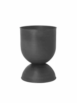 Ruukut & Istutusastiat|Ferm Living Hourglass Pot -metalliruukku, M BLACK/DARK GREY