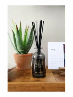 Huonetuoksut & Tuoksukynttilät|Max Benjamin Italian Apothecary -diffuuseri 150 ml LIGHT GREY