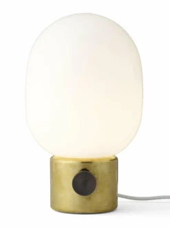 Pöytävalaisimet|Audo Copenhagen JWDA Metallic Lamp -pöytävalaisin MESSINKI