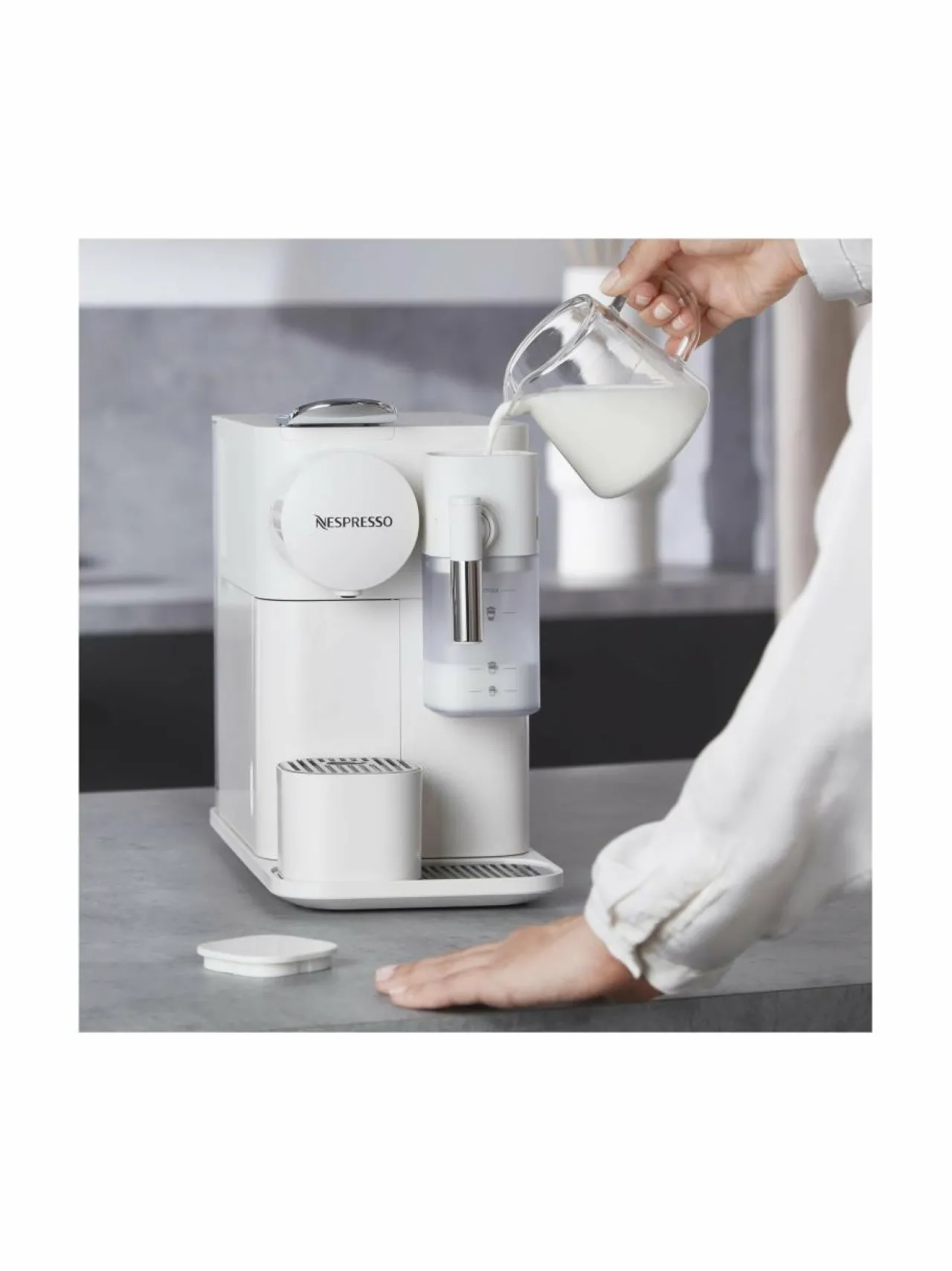 Kahvin- & Vedenkeittimet|Nespresso Lattissima One Evo -kahvikone WHITE