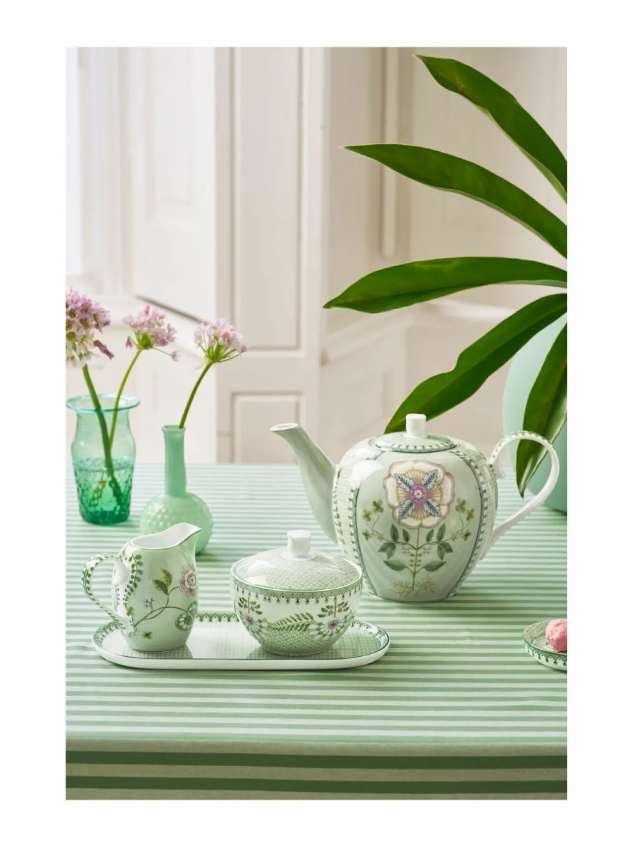 Tarjoiluastiat|PIP Studio Lily & Lotus -sokerikulho 300 ml LIGHT GREEN