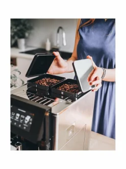 Kahvin- & Vedenkeittimet|Delonghi Maestosa EPAM960.75.GLM -kahviautomaatti BLACK