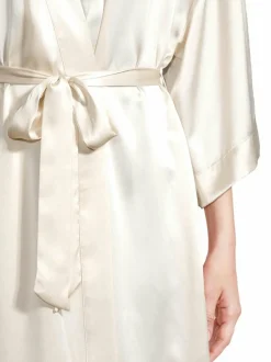 Kylpyhuonetekstiilit|Stockmann Silk Maya-silkkiaamutakki CHAMPAIGNE BEIGE