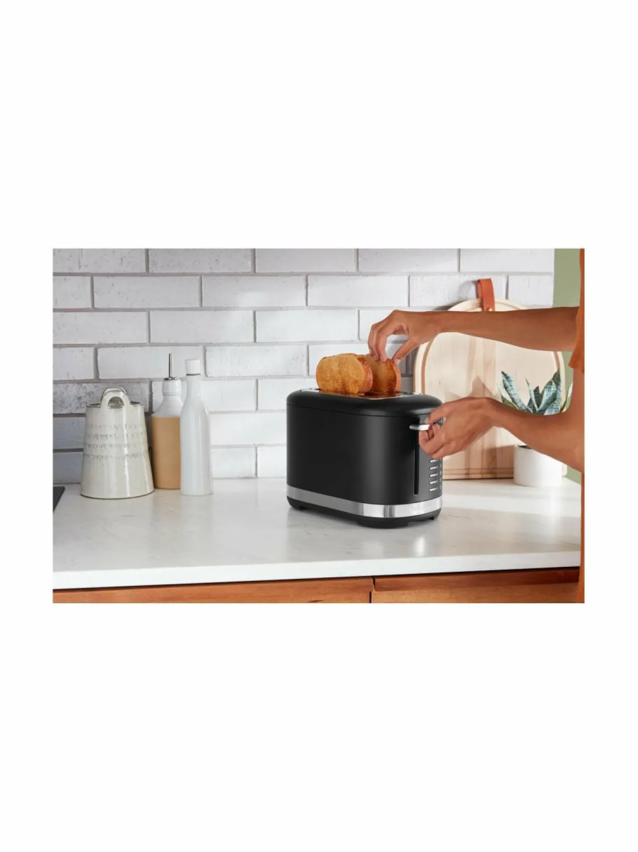 Leivänpaahtimet|KitchenAid Metal- leivänpaahdin 2 palalle CAST IRON BLACK