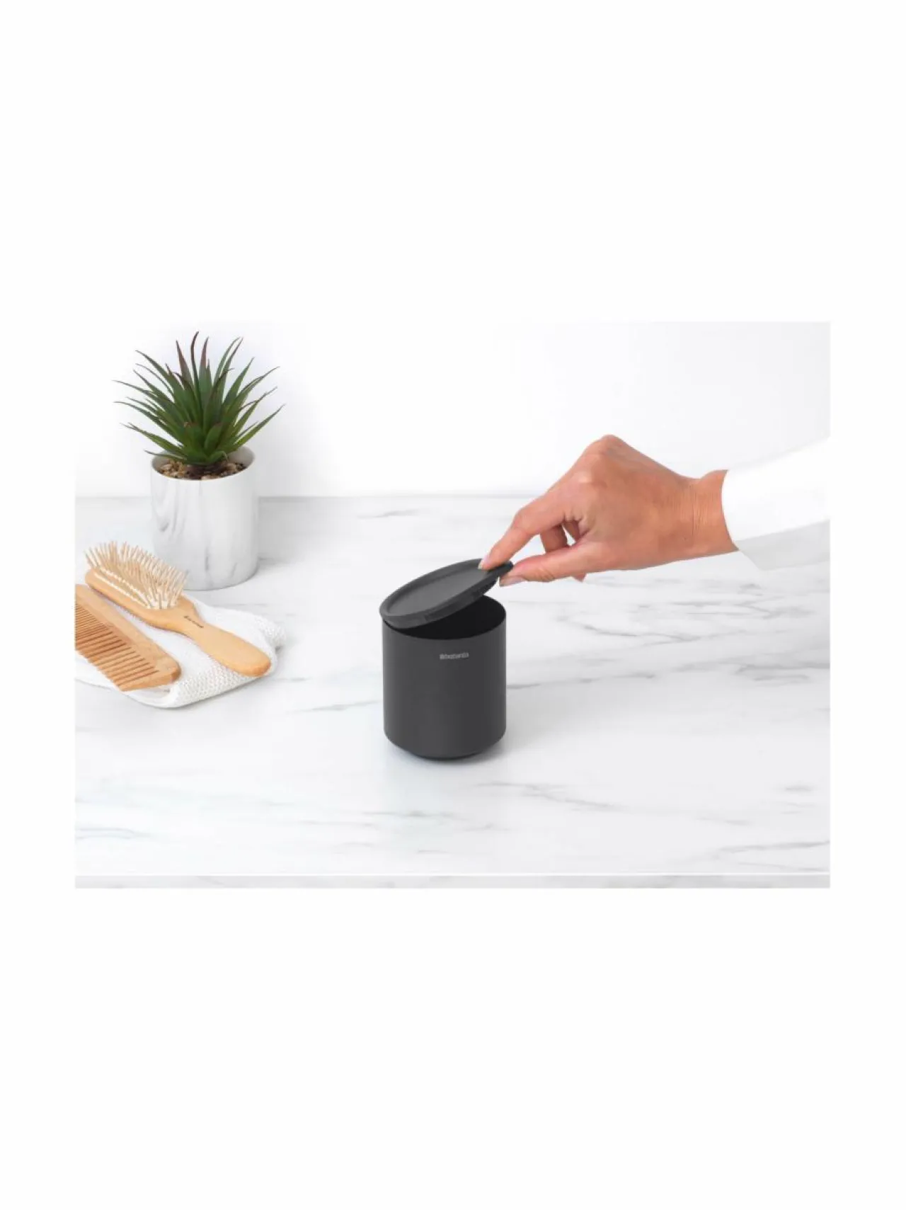 Kylpyhuonetarvikkeet|Brabantia MindSet-säilytysastia MINERAL INFINITE GREY