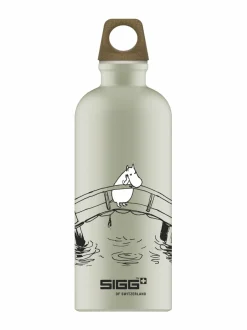 Tee, Kahvi & Vesi|Sigg Moomin Bridge -juomapullo, 0.6L SAGE