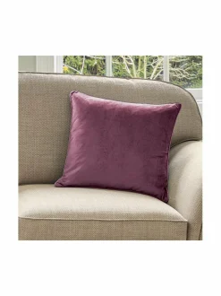 Sisustustyynyt|Laura Ashley Nigella-samettityyny 51 DUSKY ROSE