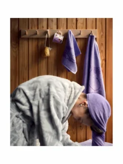 Kylpyhuonetekstiilit|Moomin Arabia Niiskuneiti-kylpypyyhe 70 x 140 cm MULTICOLOR