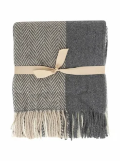 Huovat & Päiväpeitot|Casa Stockmann Nimes-villasekoitehuopa 130 x 180 cm GREY/SAND/SOFT WHITE