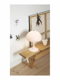Pöytävalaisimet|Louis Poulsen Panthella 250 -pöytävalaisin 33,5 x 25 x 25 cm PALE ROSE ACRYL
