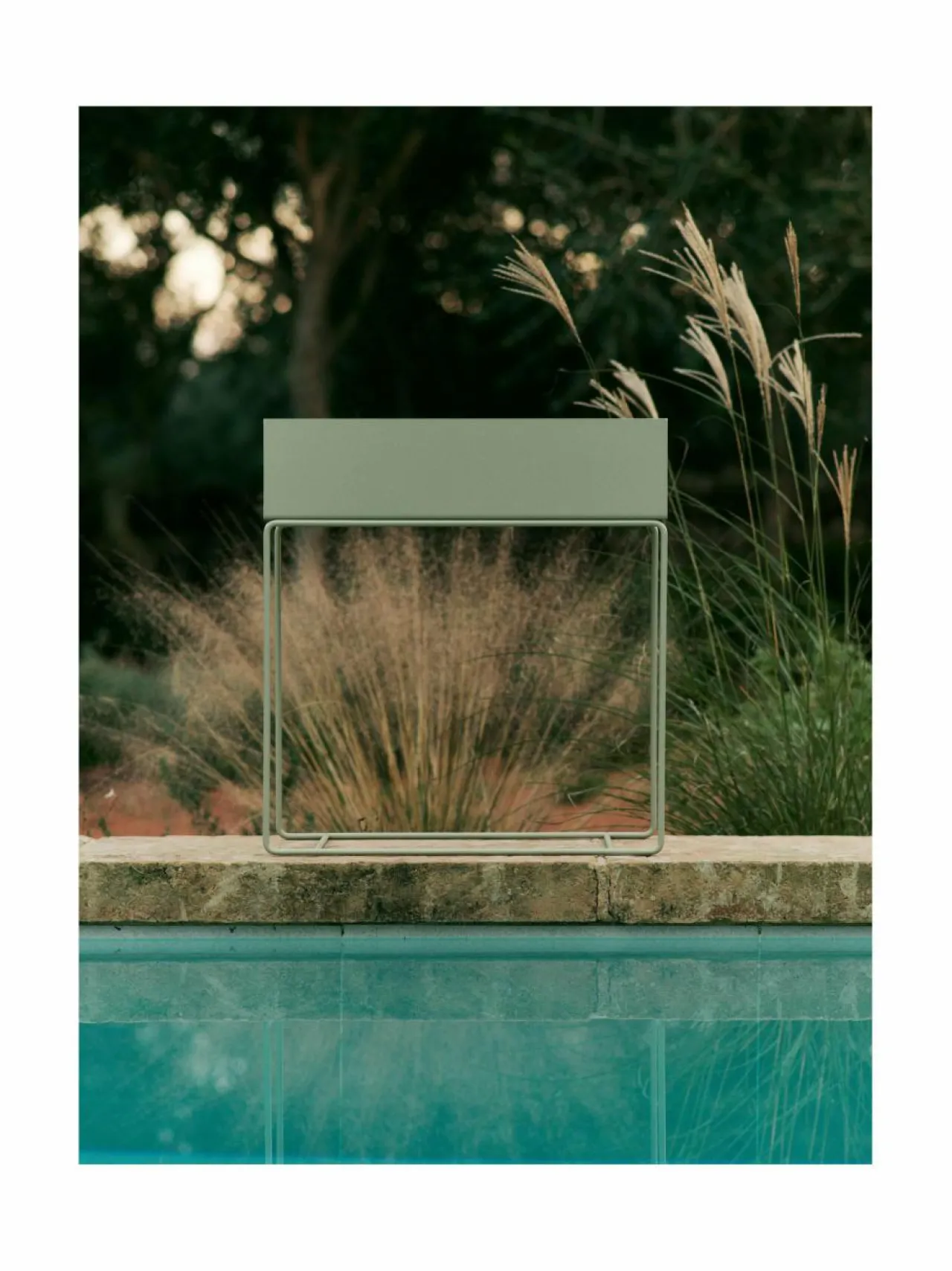 Ruukut & Istutusastiat|Ferm Living Plant Box -kukkalaatikko TEA GREEN