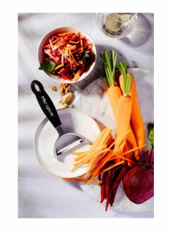 Keittiötarvikkeet|Microplane Professional Y Julienne -kuorija BLACK
