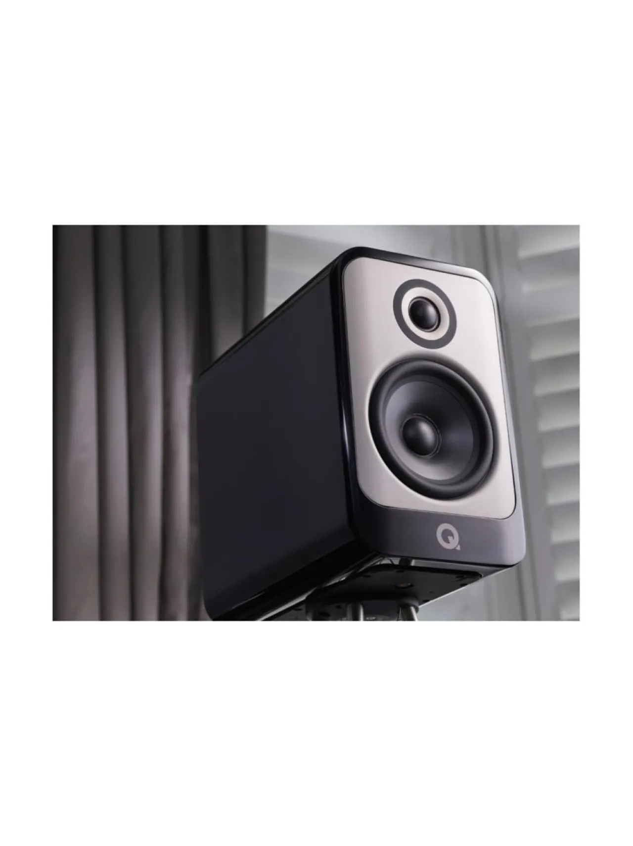 Audio|Q Acoustics Concept 30 jalustakaiutinpari, valkoinen