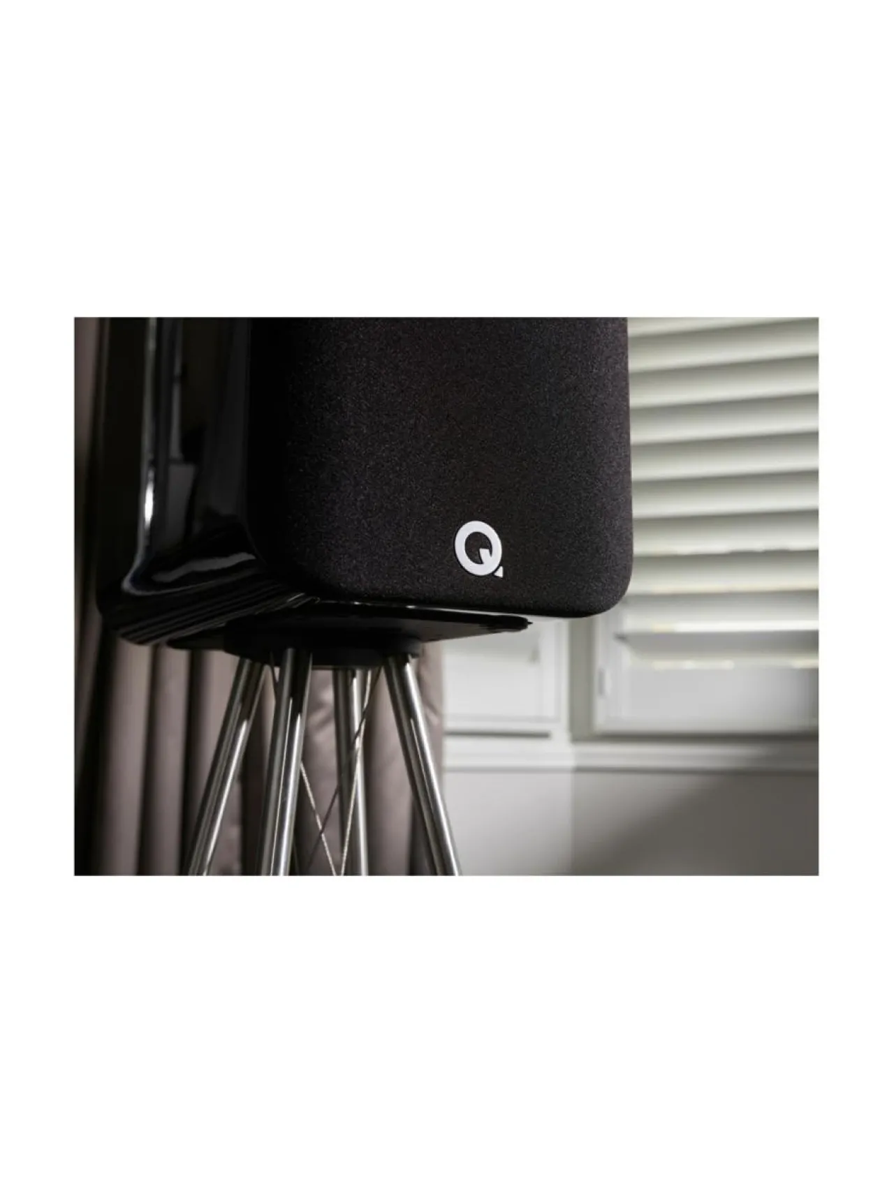 Audio|Q Acoustics Concept 30 jalustakaiutinpari, valkoinen