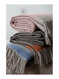 Huovat & Päiväpeitot|Lapuan Kankurit Rauha-villahuopa 130 x 180 cm ROSE-BEIGE