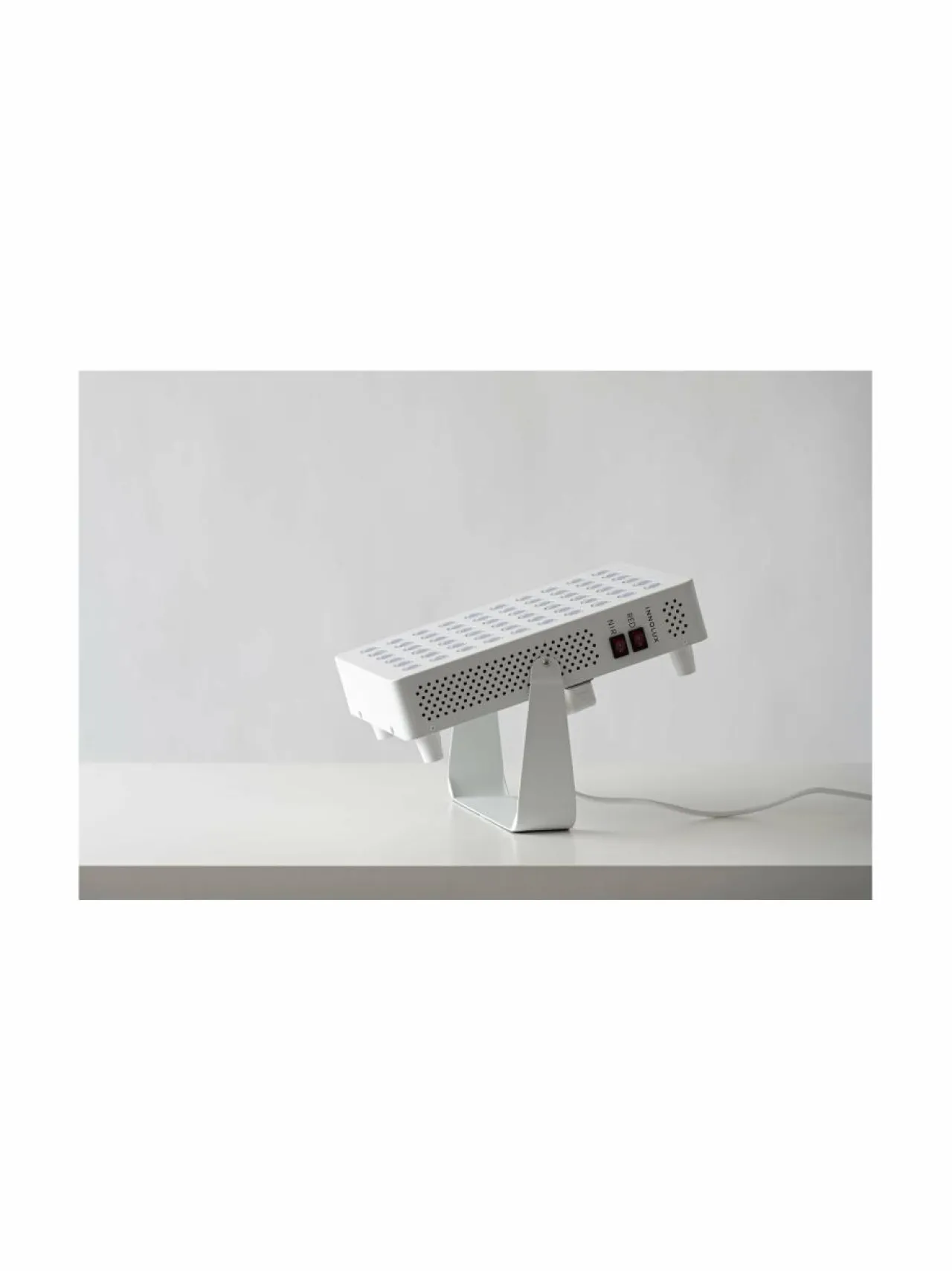 Terveydenhoito|Innolux RED S2 -punavalolaite WHITE