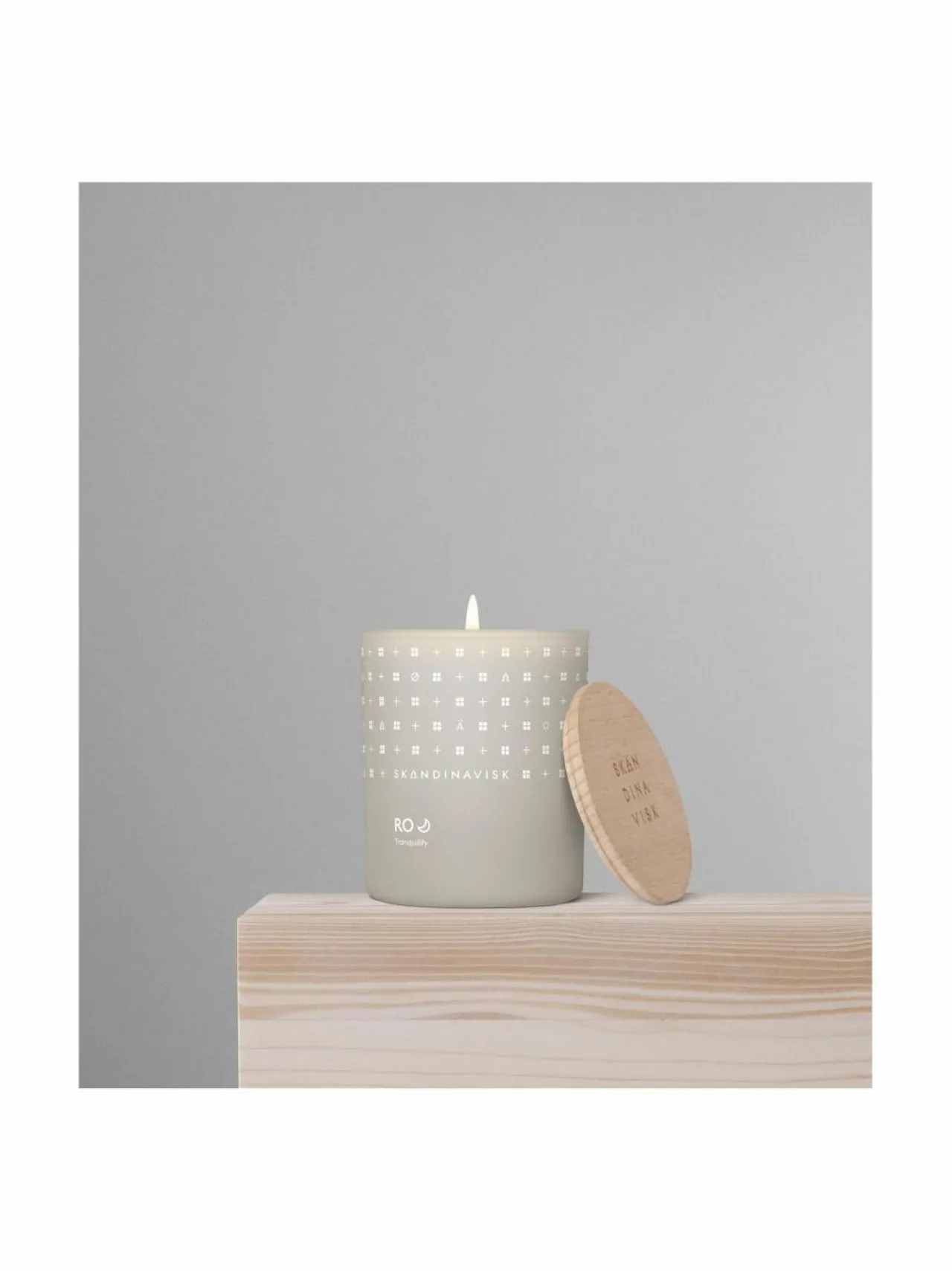 Kynttilät & Lyhdyt|Skandinavisk Ro-tuoksukynttilä 200 g COOL GREY