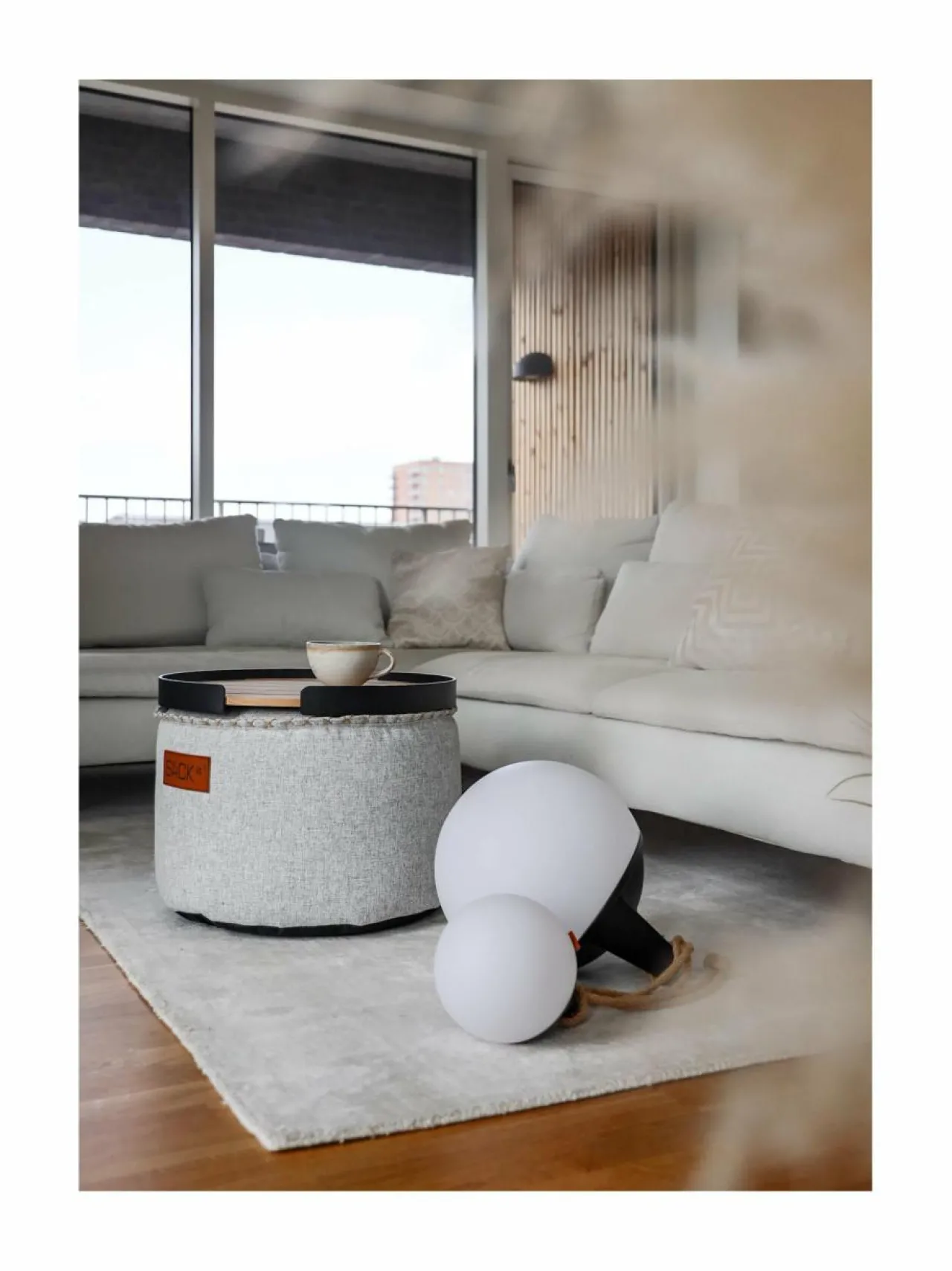 Sisustusvalosarjat|SACKit 250 - johdoton valaisin 30 cm WHITE