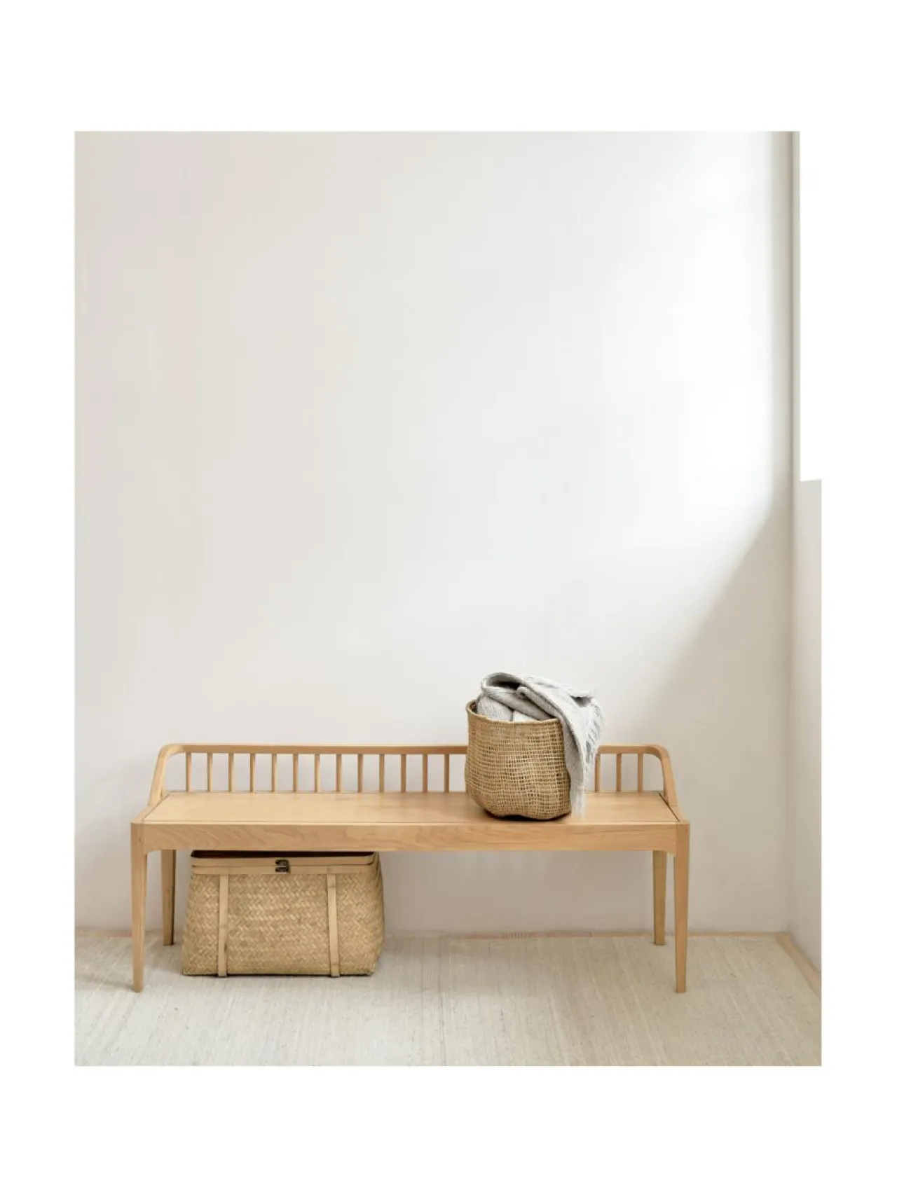 Tuolit & Jakkarat|Ethnicraft Spindle penkki, tammi