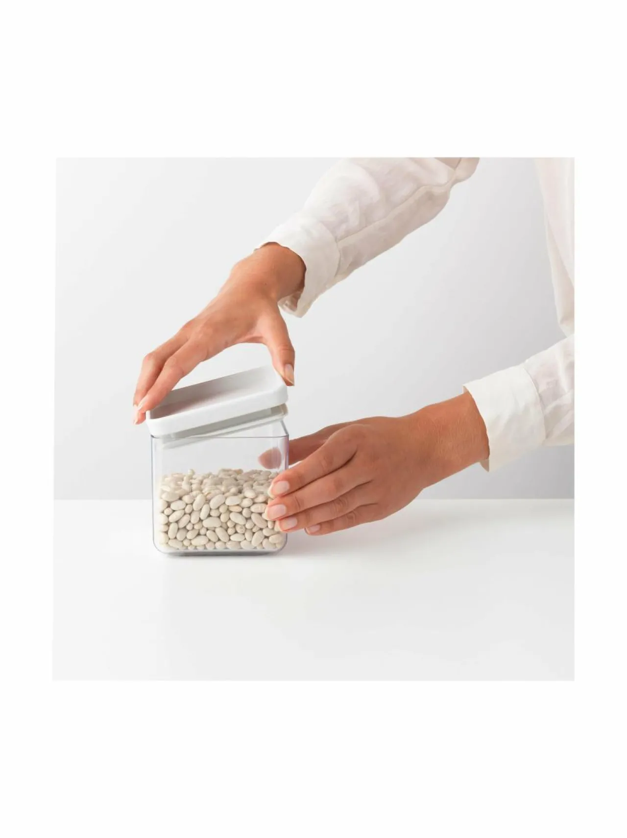 Keittiötarvikkeet|Brabantia Square Canister -säilytyspurkki 0,7 l LIGHT GREY