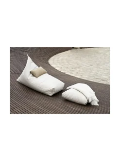 Puutarhakalusteet & Pehmusteet|Nordic Swan Living Syli- säänkestävä säkkituolisetti HIEKKA