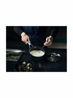 Keitto- & Paistoastiat|Fiskars Taiten -kasari 1,6L BLACK