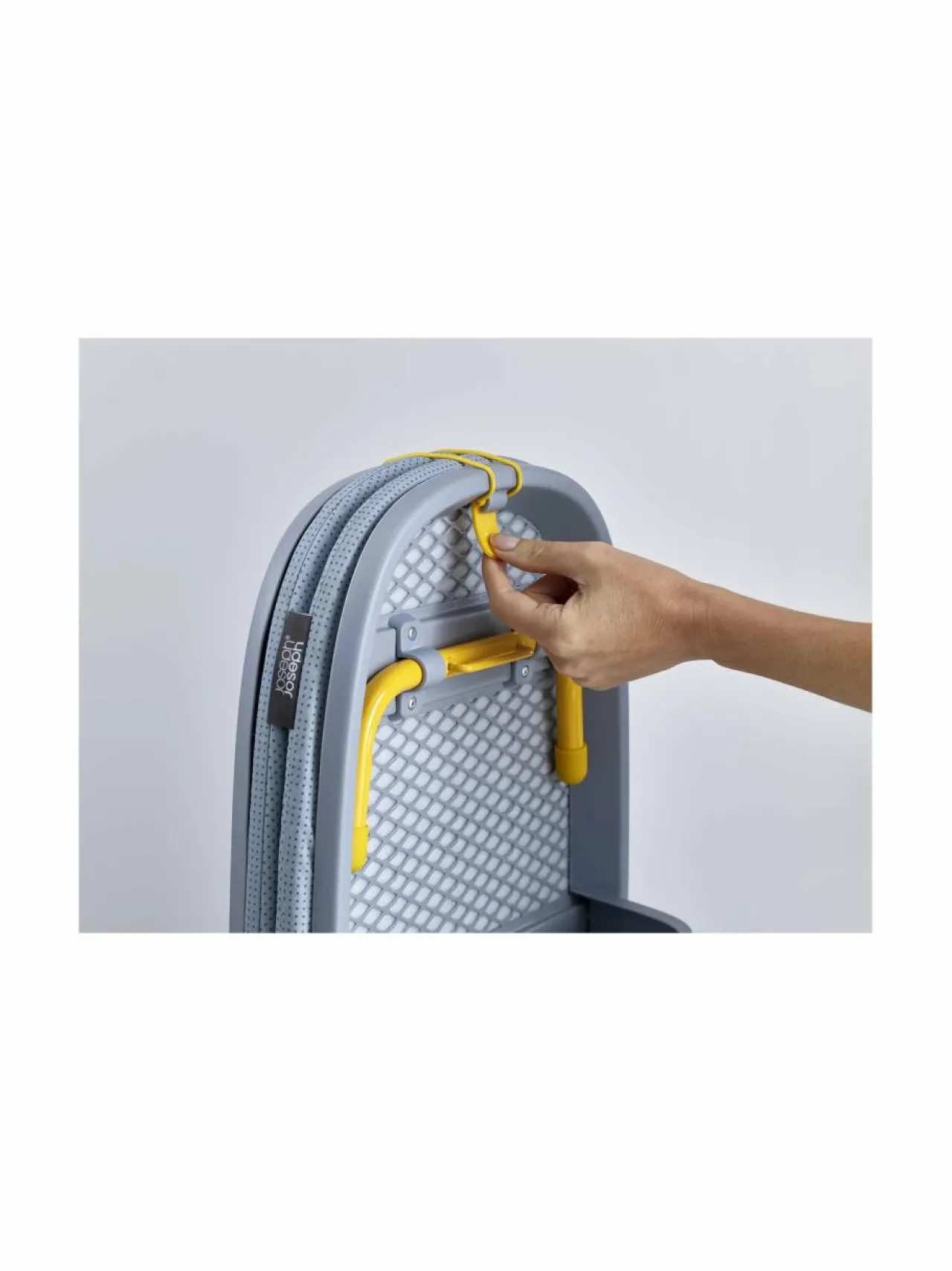 Pyykkihuolto|Joseph Joseph Taitettava silityslauta GREY