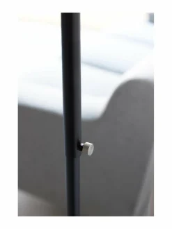 Säilytys|Yamazaki Tower- säädettävä lyhtyteline 80 cm BLACK