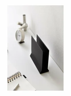 Säilytys|Yamazaki Tower Slim - pystyteline kannettavalle tietokoneelle BLACK