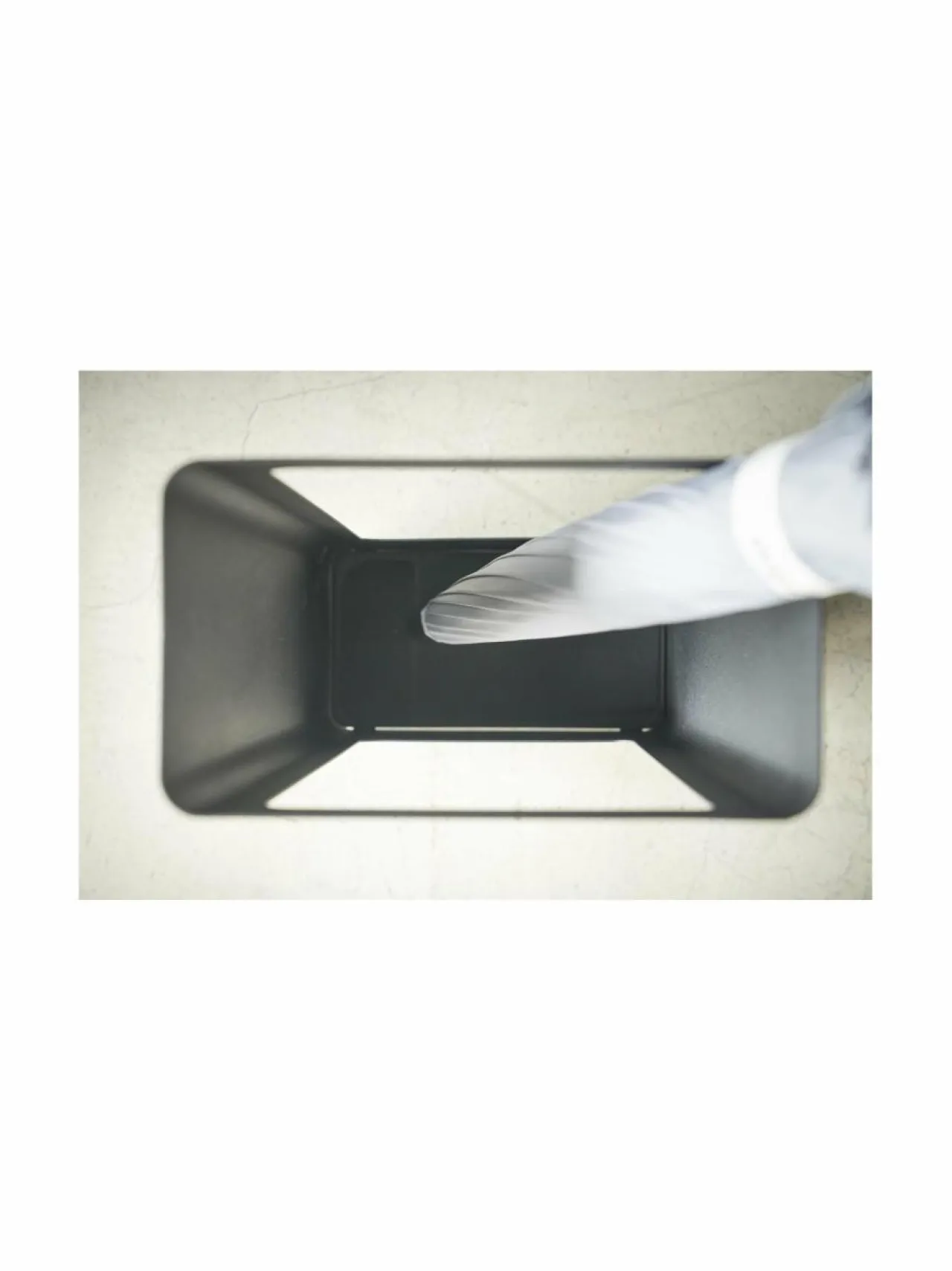 Säilytys|Yamazaki Tower Slim -sateenvarjoteline 22 x 12 x 50 cm BLACK