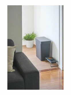 Säilytys|Yamazaki Tower-lemmikinruokalaatikko 25 l BLACK