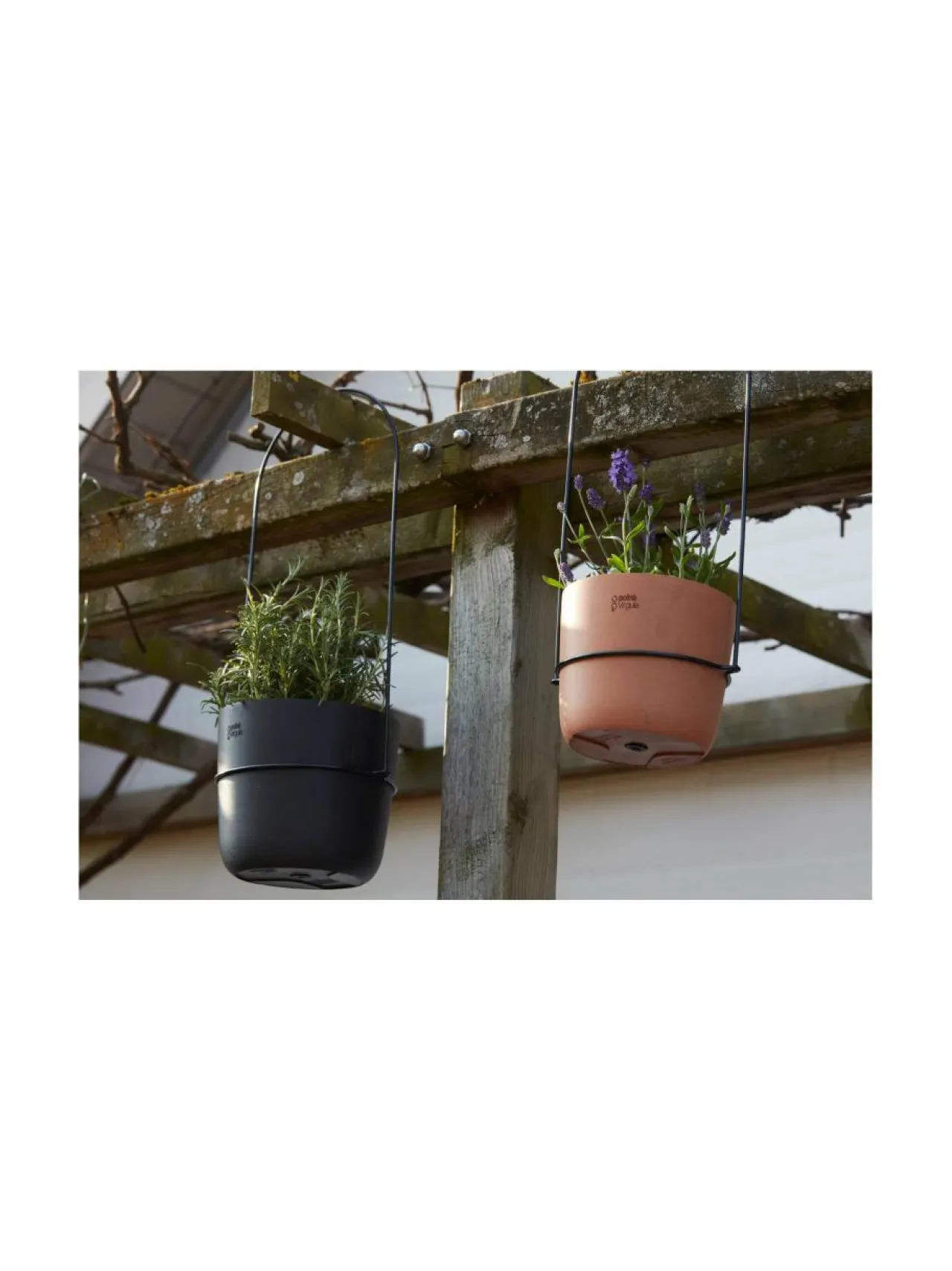 Ruukut & Istutusastiat|Point Virgule Urban Jungle Large -kasviripustin Ø 18 cm BLACK