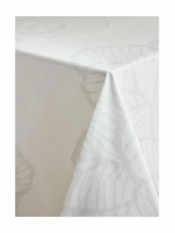 Huovat & Päiväpeitot|Pentik Valo-pöytäliina puuvillasatiinista 145 x 250 cm WHITE
