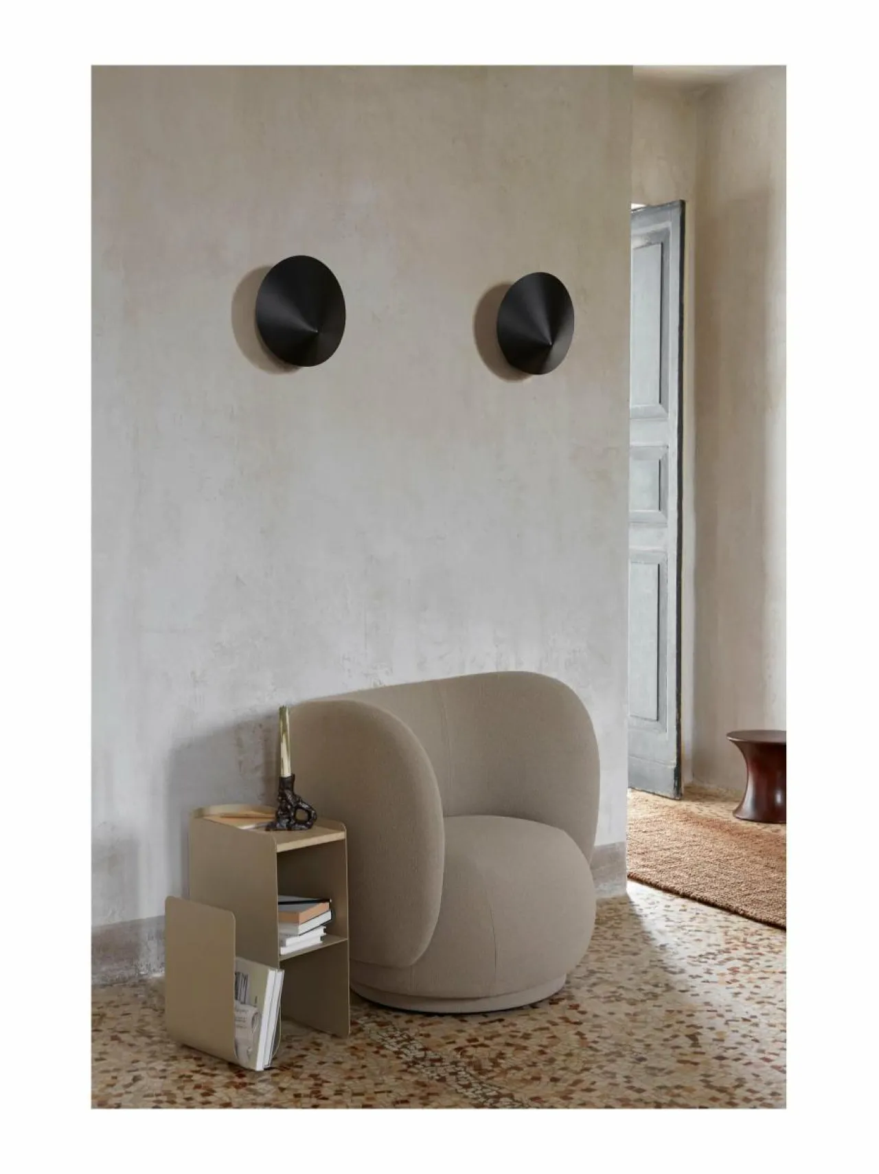 Pöydät|Ferm Living Vault-sivupöytä CASHMERE