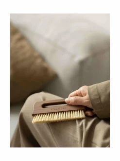 Pyykkihuolto|Stockholm Steamery Vegan Pocket Brush -vaateharja BROWN