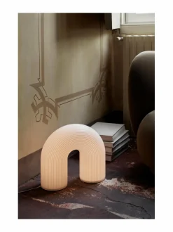 Lattiavalaisimet|Ferm Living Vuelta-pöytävalaisin WHITE